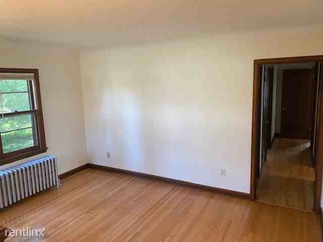 950 County Road D E - Photo 2 of 29