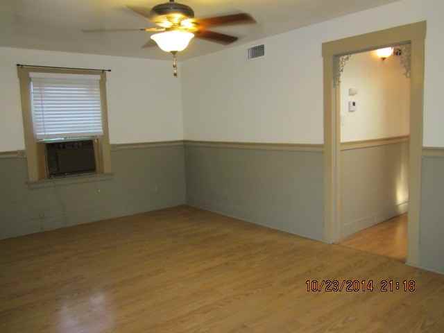 209 N 5th St - Photo 3 of 17