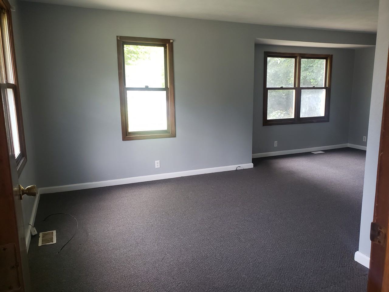 1208 Palmer Ave - Photo 3 of 12