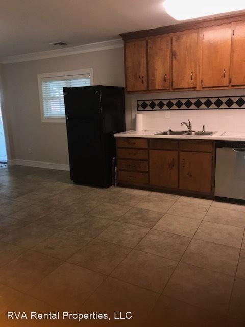 1608 Westover Hills Blvd - Photo 3 of 23