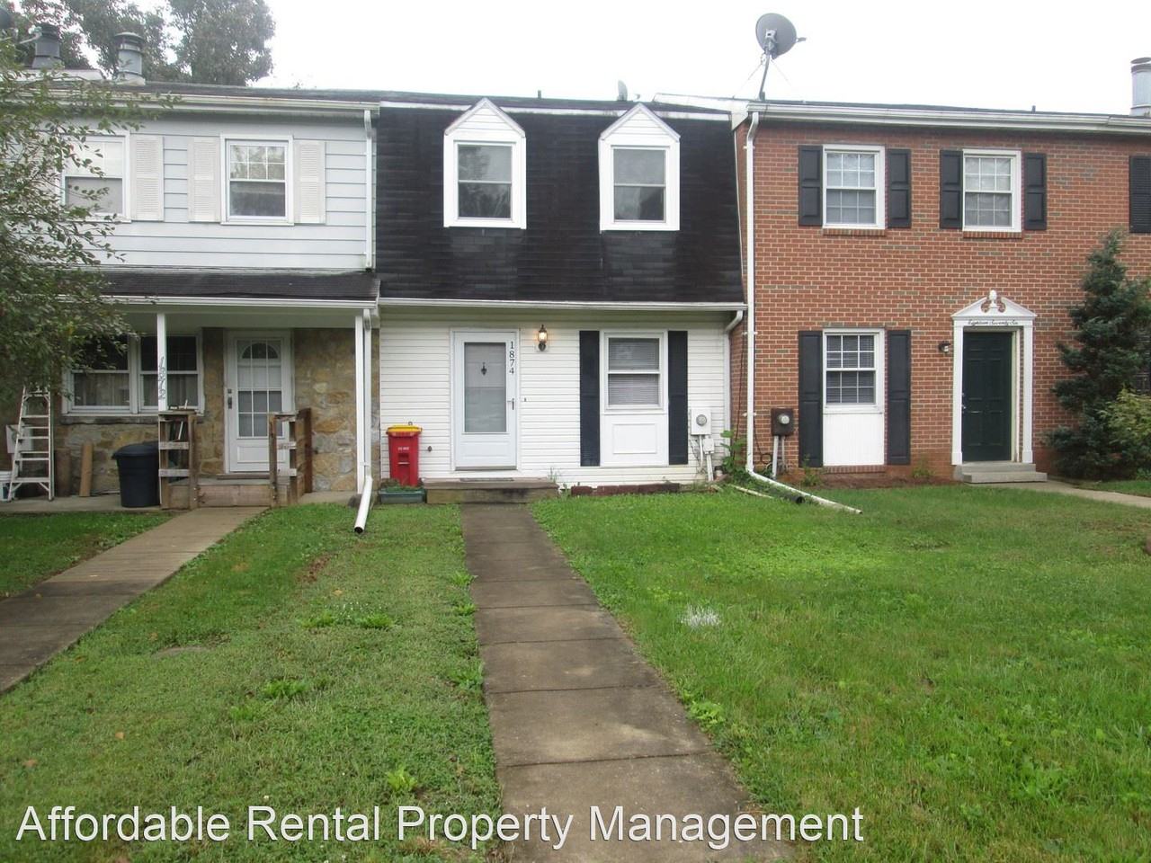 1874 Abbey Ln - Photo 2 of 19