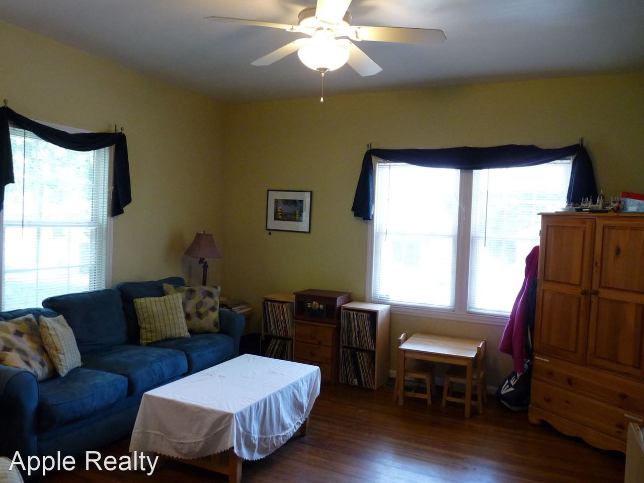 915 Hale St - Photo 3 of 4