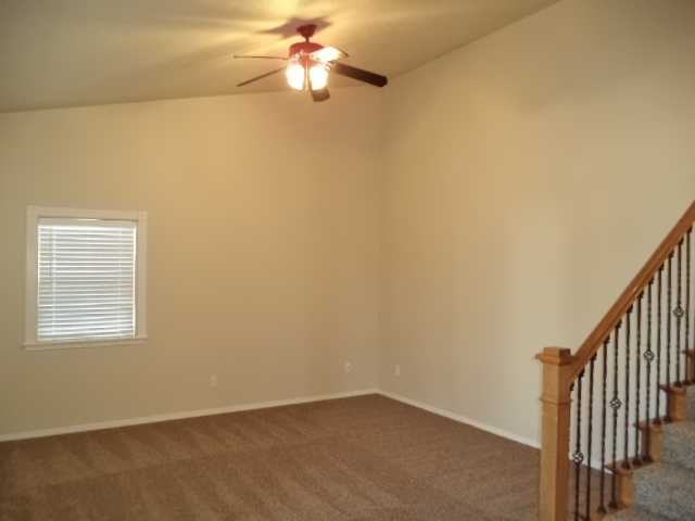 7459 Newbrook Dr - Photo 2 of 18