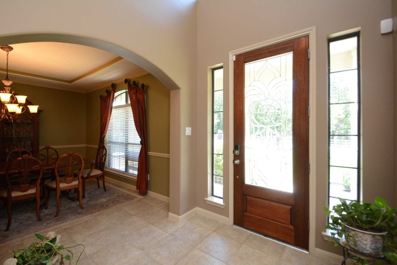 32911 Tall Oaks Way - Photo 3 of 18