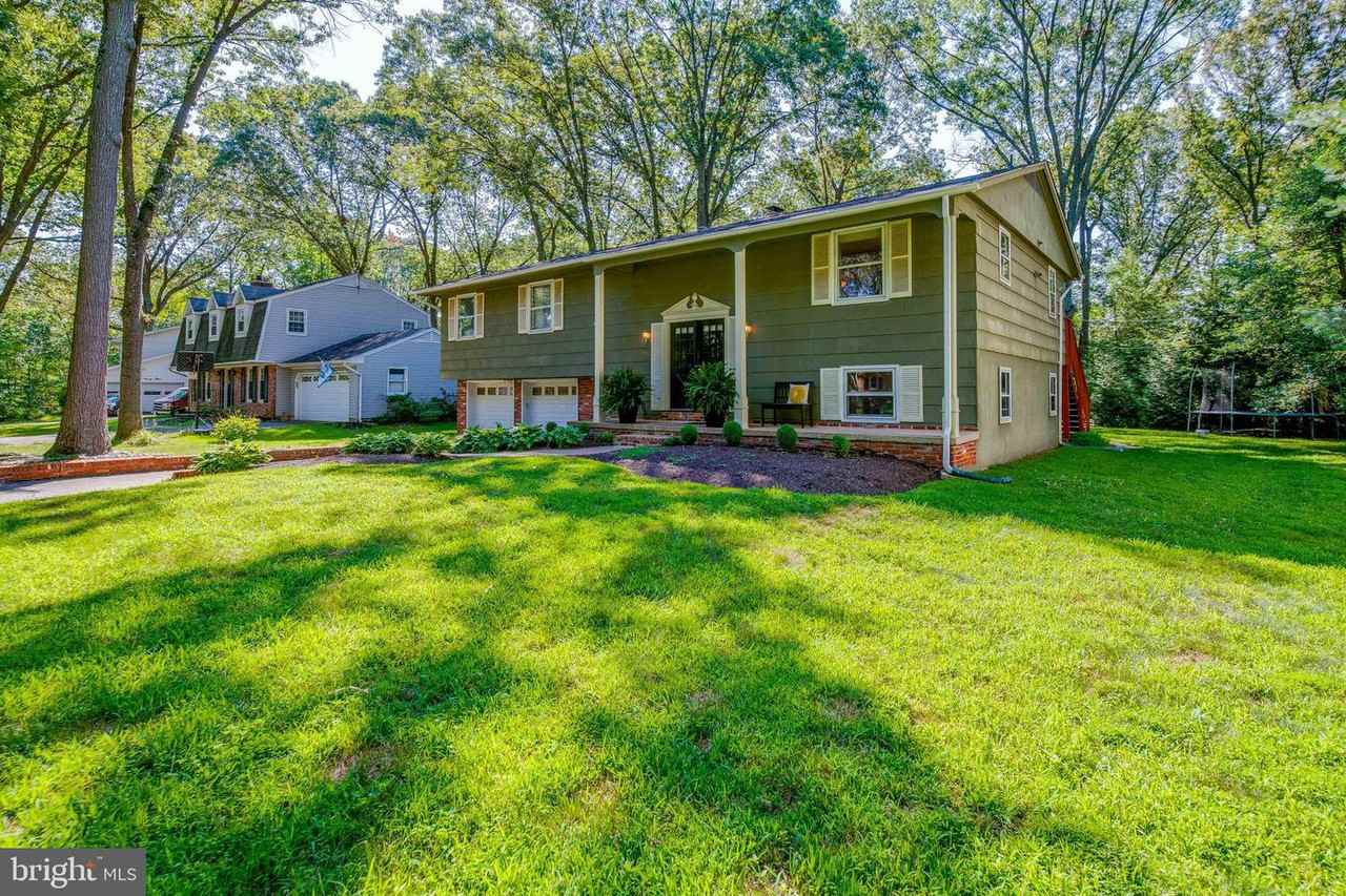 185 Berrywood Dr - Photo 2 of 33