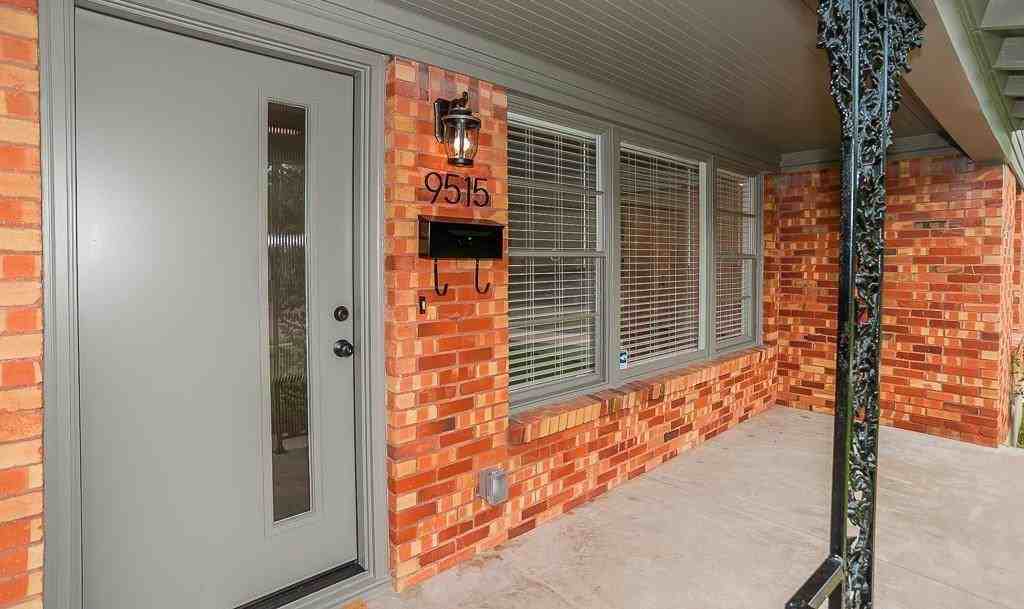 9515 Ash Creek Dr - Photo 2 of 29