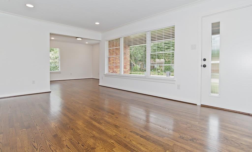 9515 Ash Creek Dr - Photo 3 of 29