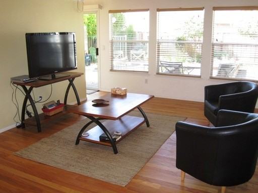 613 Leafhaven Ln - Photo 3 of 17