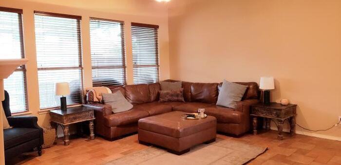 1801 Pecan View Dr - Photo 2 of 15