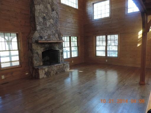 1637 Ivy Log Creek Rd - Photo 2 of 15