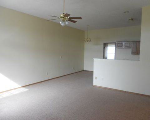 1806 Cedarcrest Ave - Photo 2 of 13