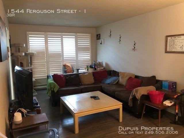 1544 Ferguson St #1 - Photo 3 of 9