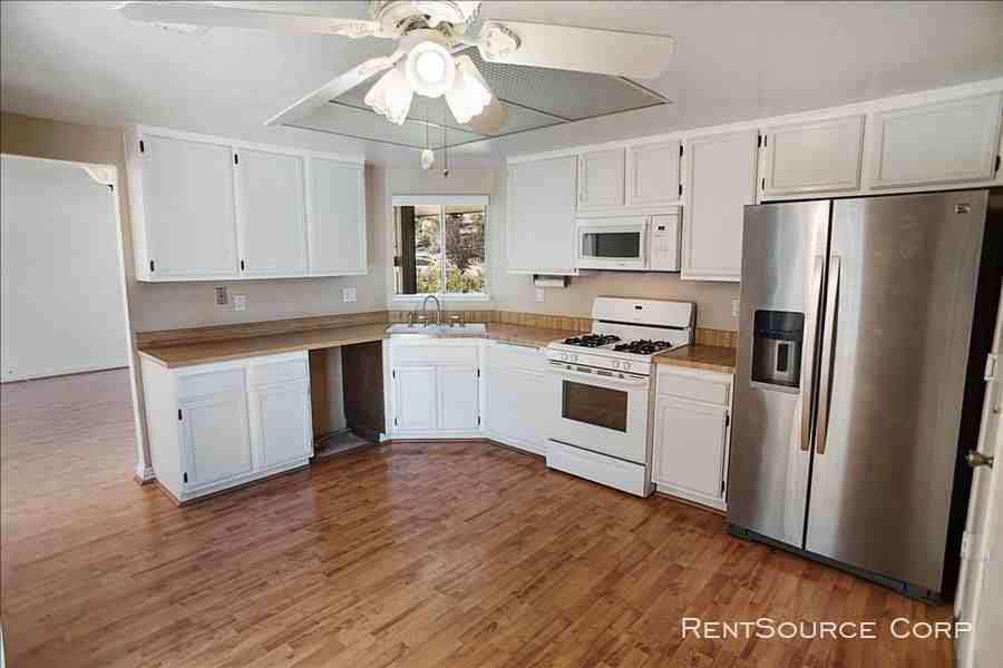 29855 Wisteria Valley Rd - Photo 3 of 15