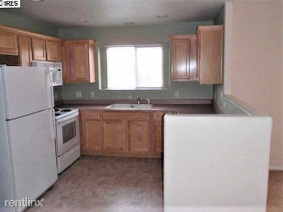6715 Autumn Ridge Dr - Photo 2 of 10