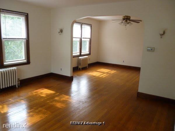 Orient St - Photo 2 of 10