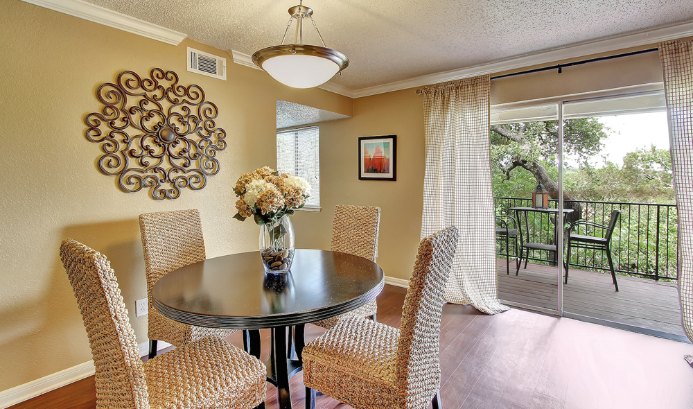 900 S Mopac Expy - Photo 2 of 7