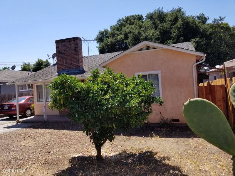 2207 Addison Ave - Photo 2 of 10