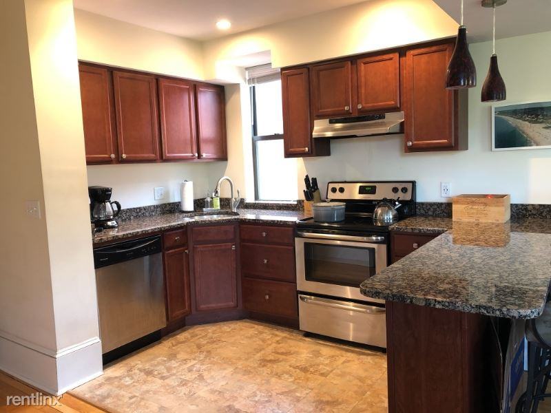 1100 Beacon St 4c - Photo 2 of 11