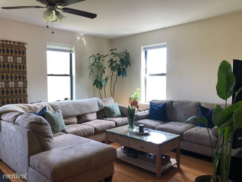 1100 Beacon St 4c - Photo 3 of 11