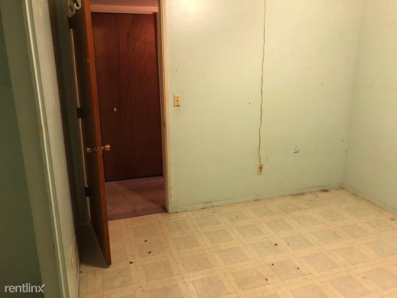 2042 W Hadley St - Photo 2 of 14