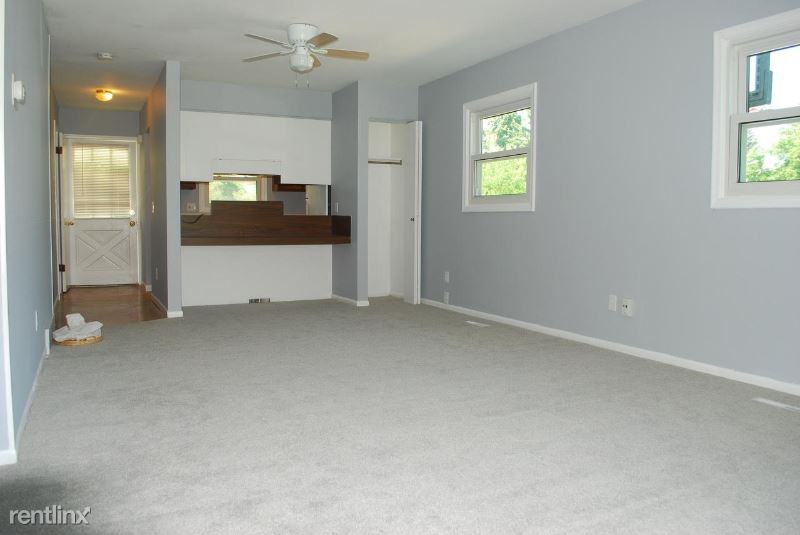 1264 Haslett Rd 1266 - Photo 3 of 13