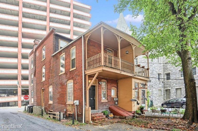 225 South St - Photo 2 of 19