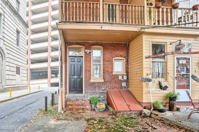 225 South St - Photo 3 of 19