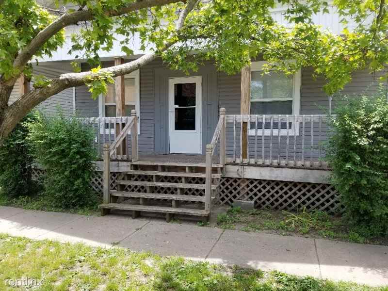 511 E Indianapolis St - Photo 2 of 14