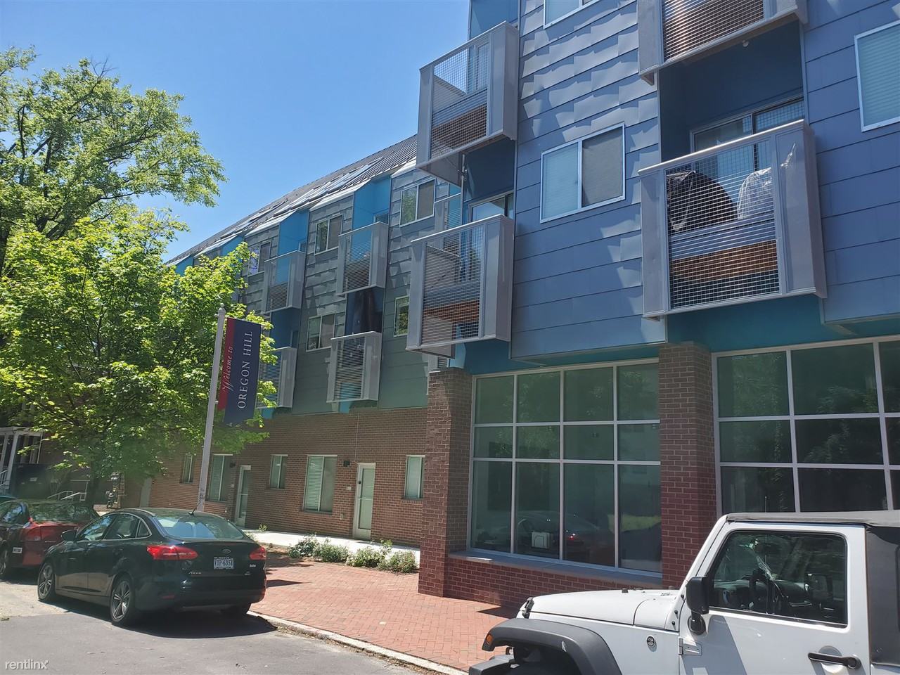 807 W Cary St - Photo 2 of 37