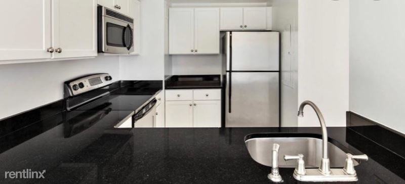 333 Hudson Street 1104 - Photo 3 of 11