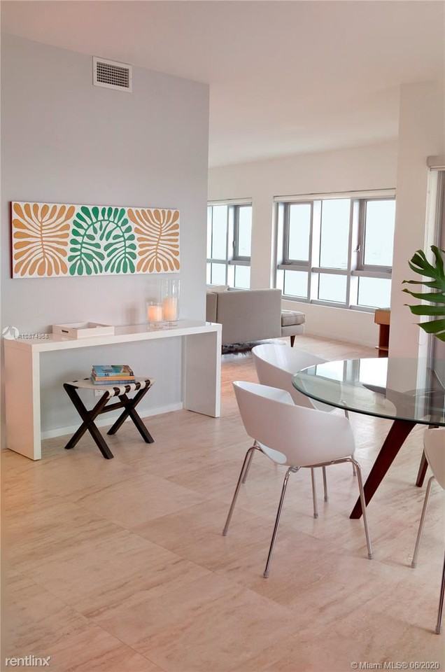 1491 Lincoln Ter - Photo 2 of 10