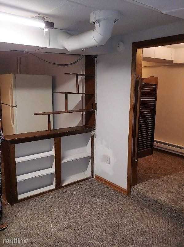 2727 N 65th St 4 - Photo 2 of 8