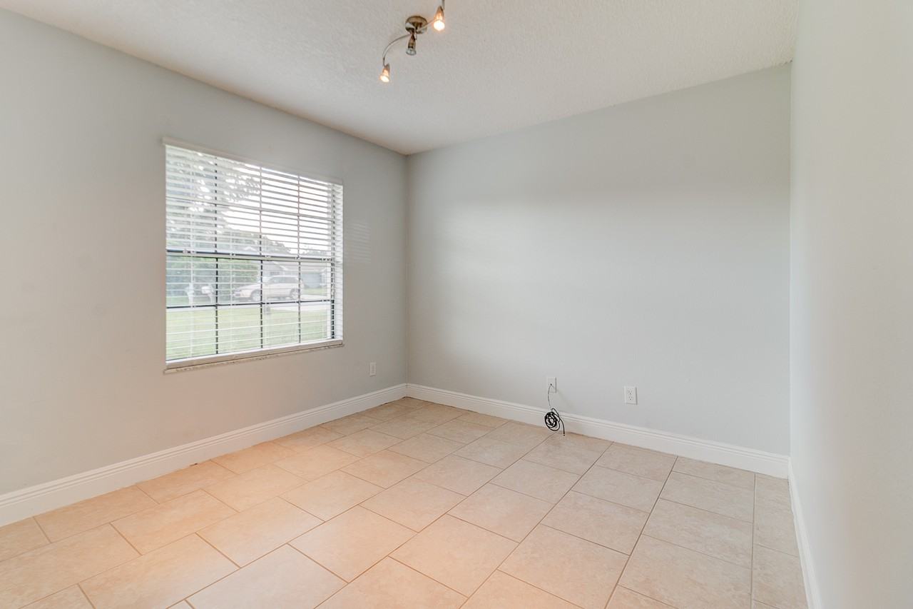 143 Alta Vista Ct - Photo 2 of 18