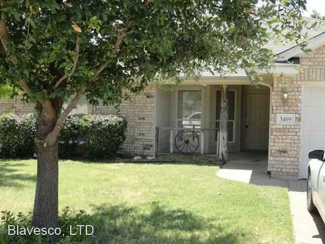 3409 Muleshoe Ln - Photo 2 of 14