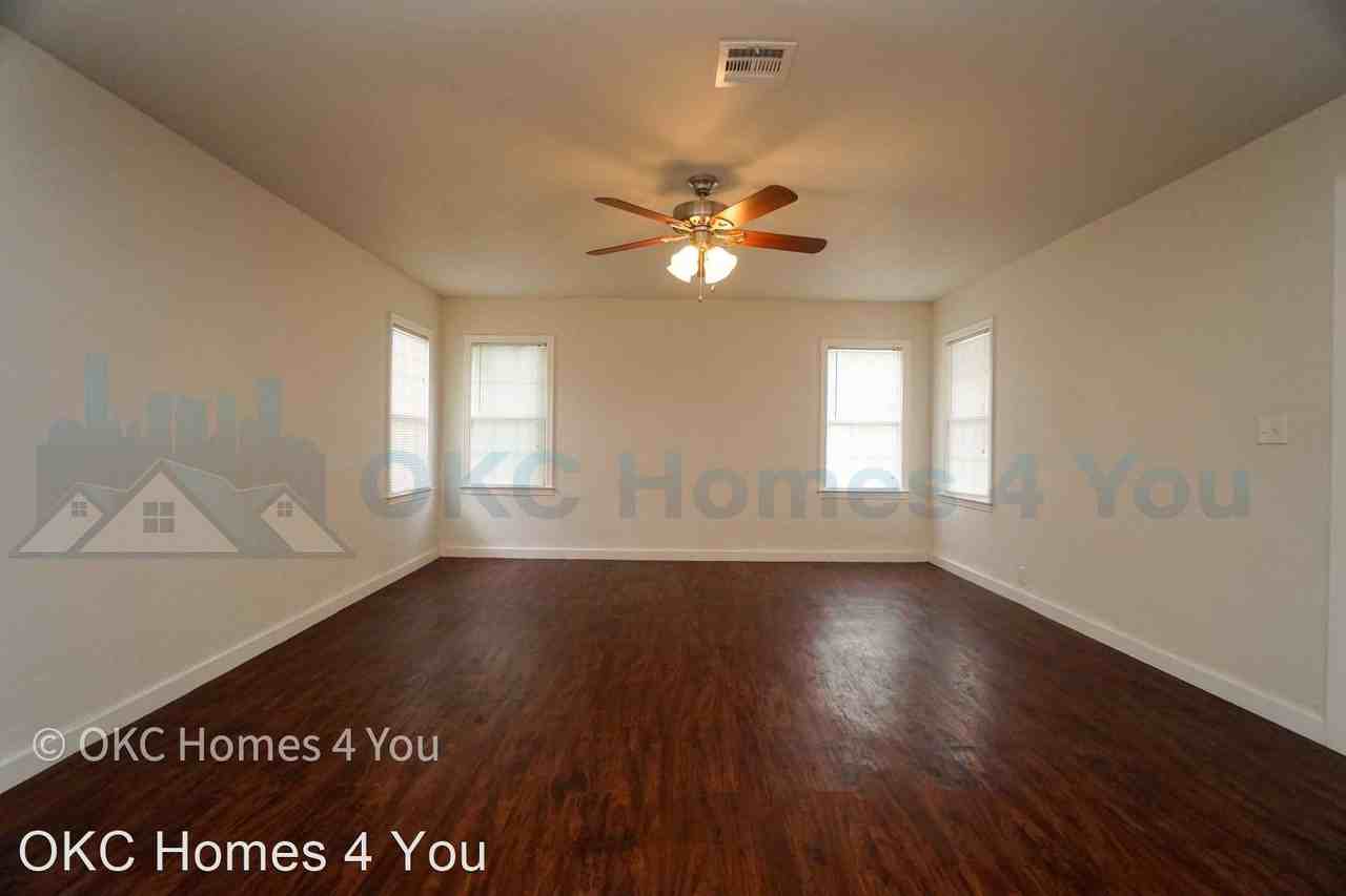 3241 Nw 27th St - Photo 2 of 16