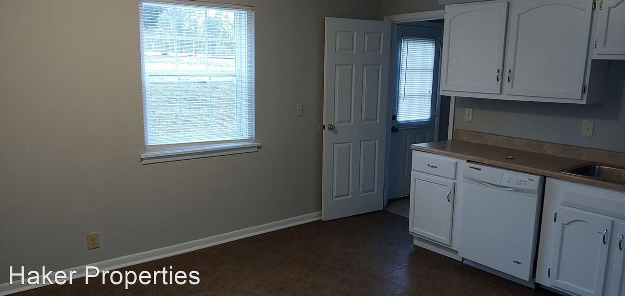 280 Chris Dr. - Photo 2 of 7