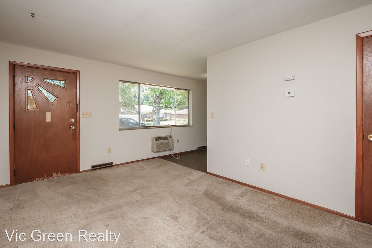 1491 Willamet Rd - Photo 3 of 17