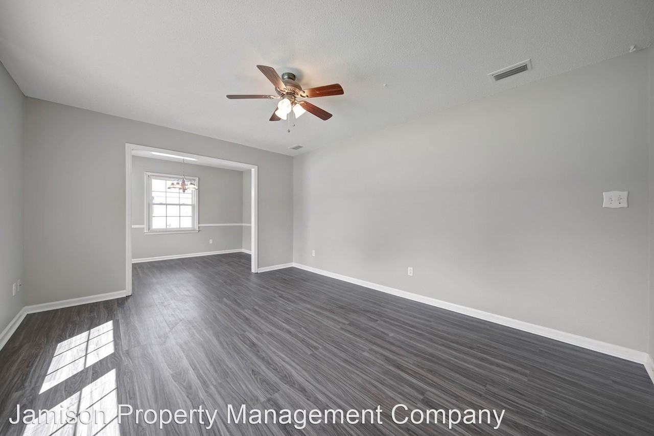 6313 Clearwater Dr - Photo 3 of 25