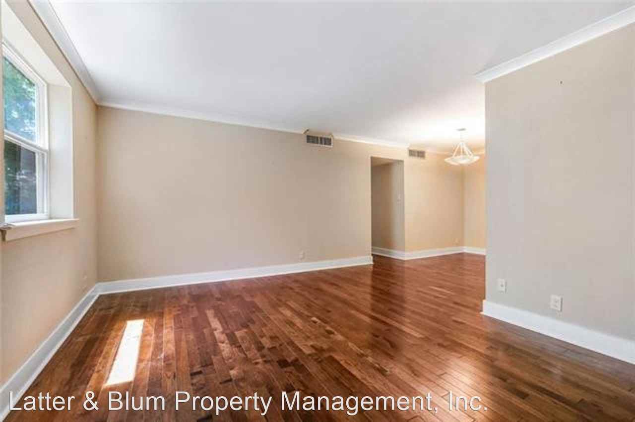 1430 Jackson Ave #205 - Photo 3 of 13