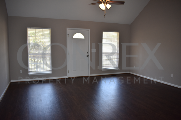 333 Quail Hollow Rd - Photo 2 of 9