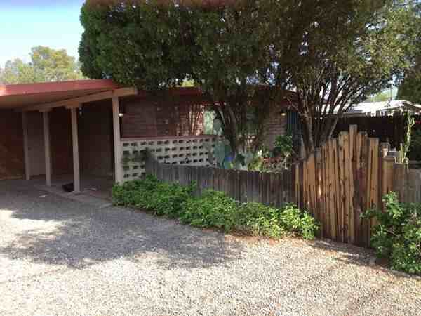 2955 N Richey Blvd - Photo 2 of 12