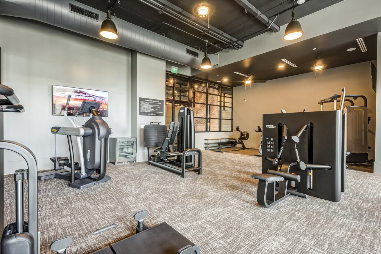 Gables Republic Square - Photo 6 of 19