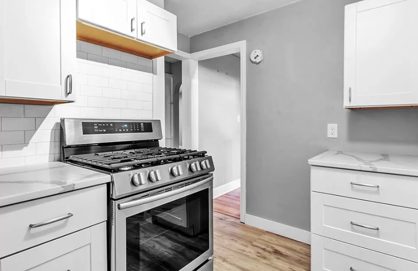 105 Cedar Road - Photo 3 of 6