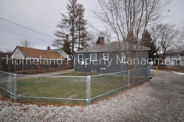 9901 9901 North Whittier Street - 1 - Photo 3 of 15