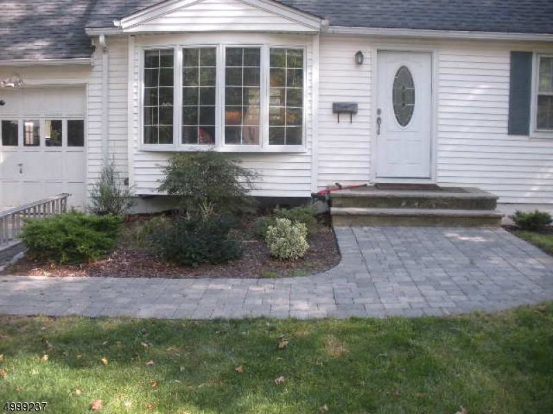 58 Beechwood Rd - Photo 2 of 19