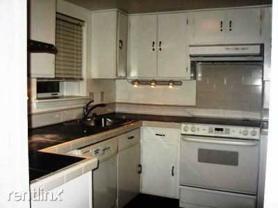 1847 Mintwood Pl NW - Photo 3 of 6