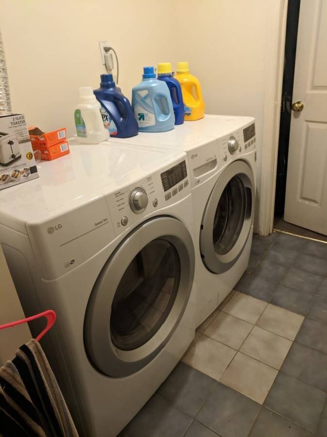 589–699 16th St - Photo 3 of 6