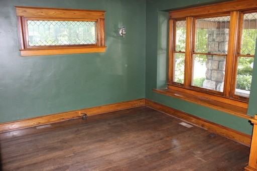 2823 Harrison St - Photo 3 of 17