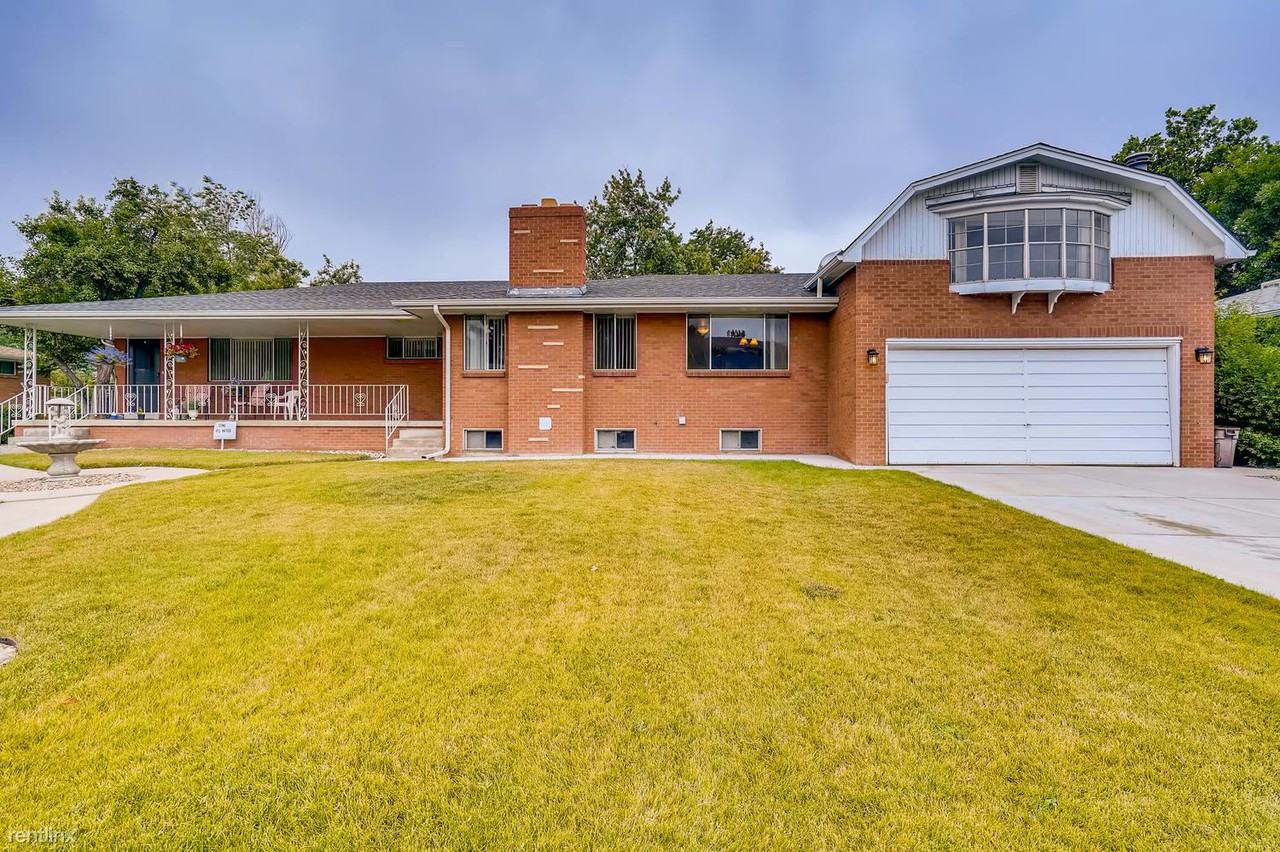 3711 Allison St - Photo 2 of 26