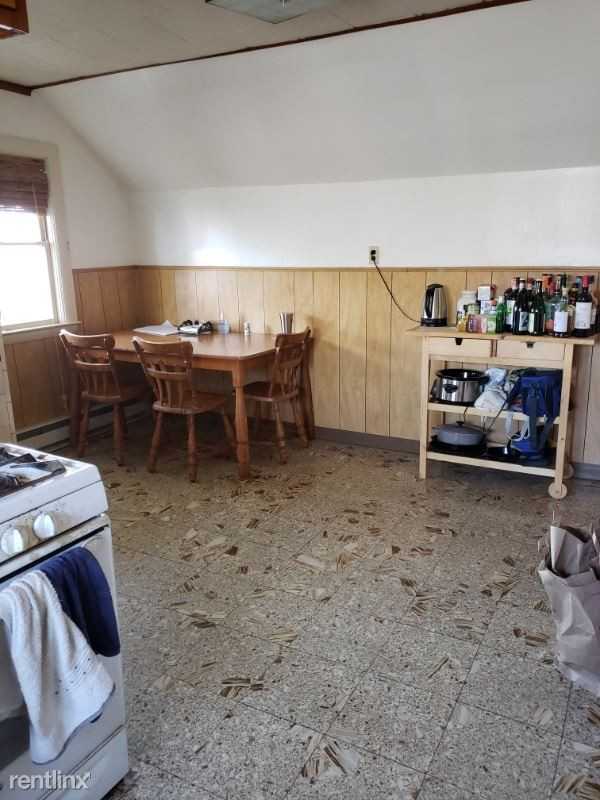 34 Wyllis Ave 3 - Photo 3 of 25